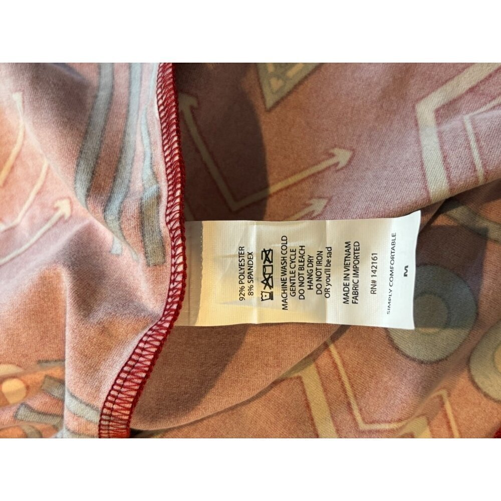 LuLaRoe Gigi Women's Red Design Top - Picture 7 of 7